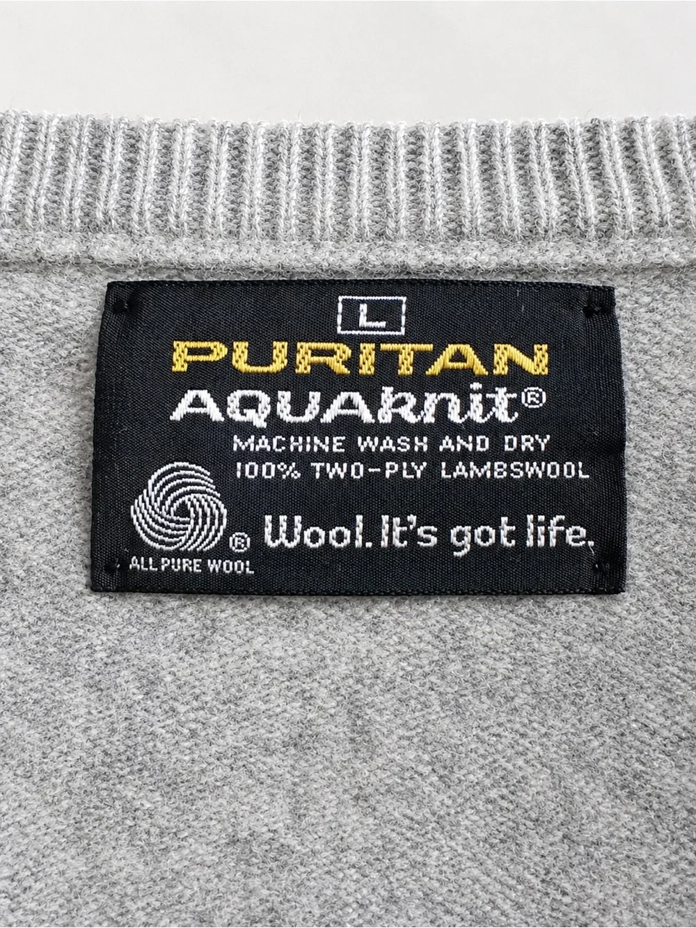 Puritan Aquaknit 100% Lambswool Gray V-Neck Sweater Men’s Large